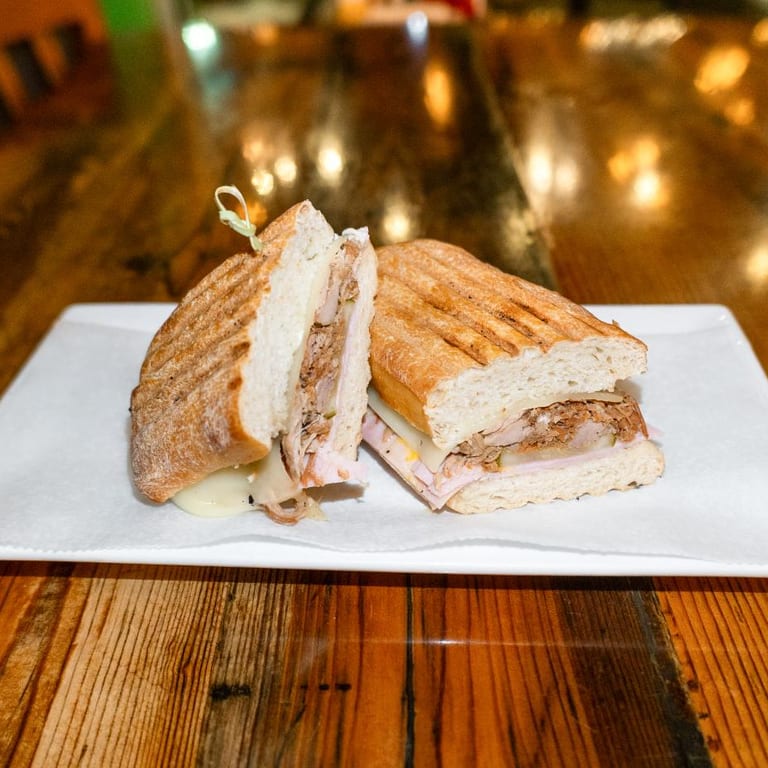 Classic BLT and More: American Favorites